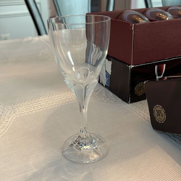 Granville  by CRISTAL D'ARQUES-DURAND glasses 4 oz set of 12. - Picture 3 of 6